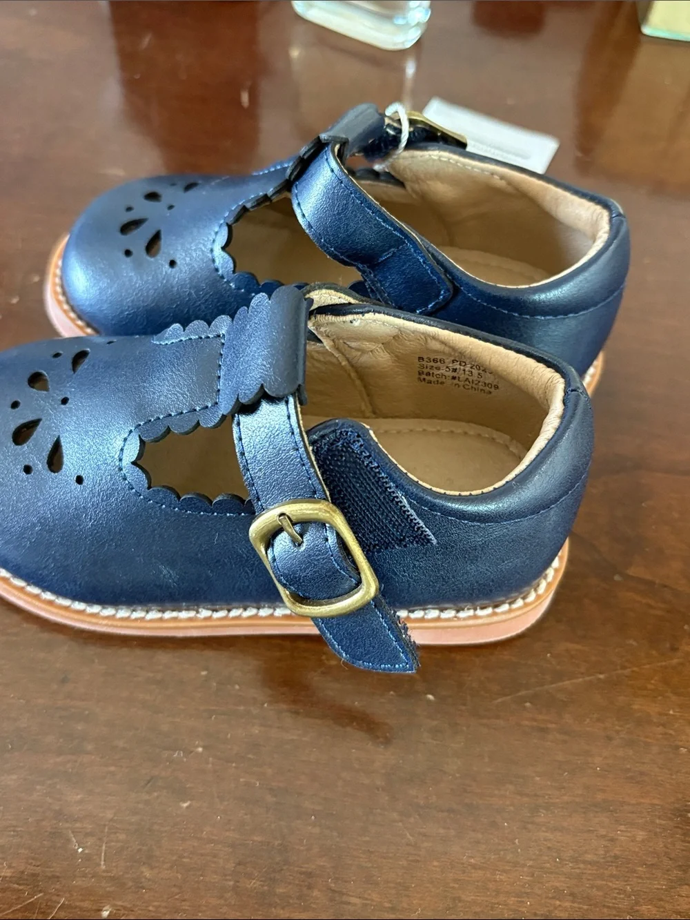 Felix & Flora Girls' Navy Scalloped Mary Jane Dress Shoes